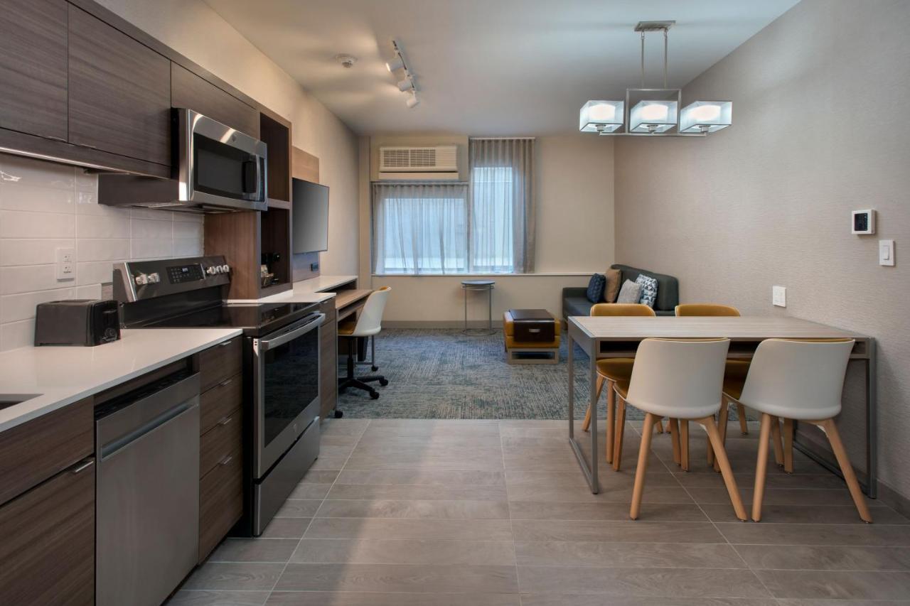 Towneplace Suites By Marriott New York Brooklyn Exterior photo