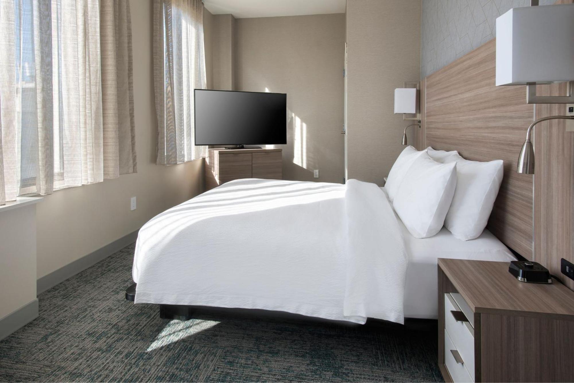 Towneplace Suites By Marriott New York Brooklyn Exterior photo